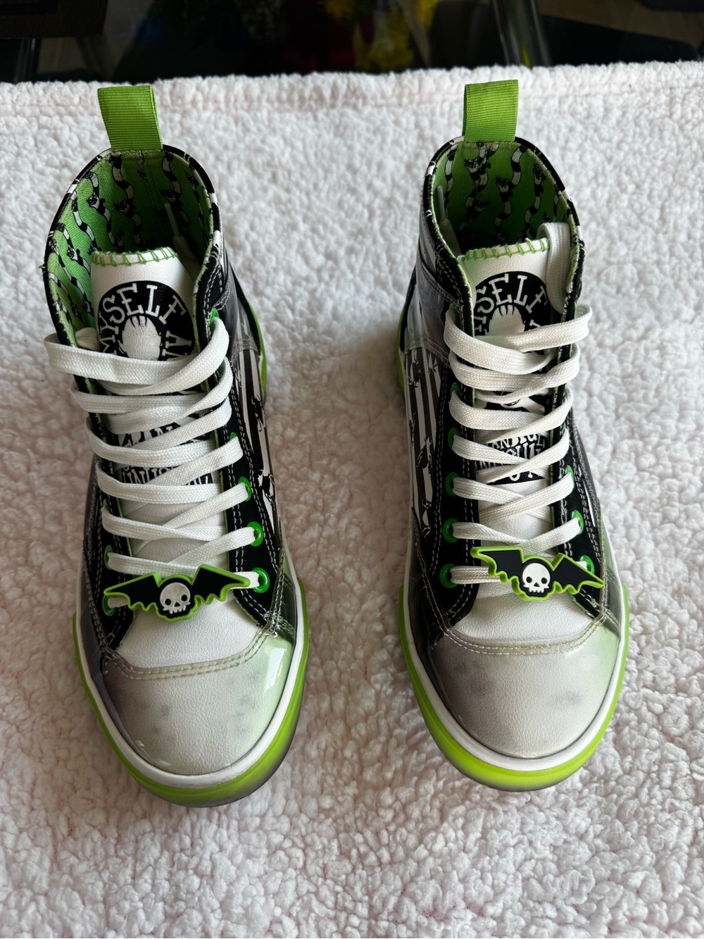 Youth High-Top Sneakers in Black, White & Neon Green